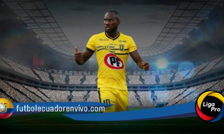 Goleador panameño se aproxima a un grande del futbol ecuatoriano